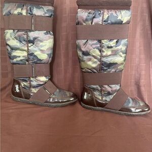 Peyton Camo Winter Boots Faux Shearling Lined Wedge Cold Weather